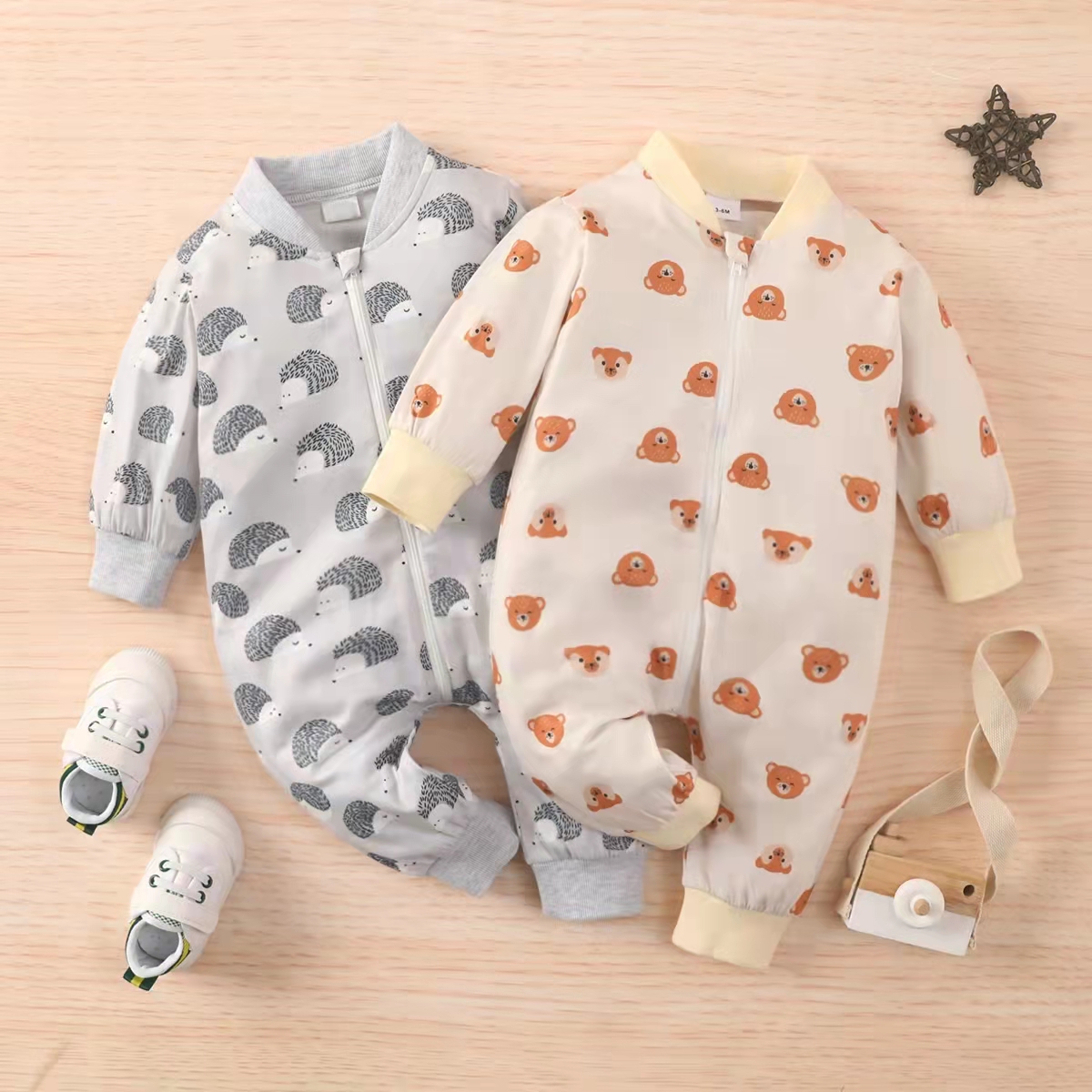 

Baby All Over Cartoon Animal Print Long-sleeve Zip Jumpsuit