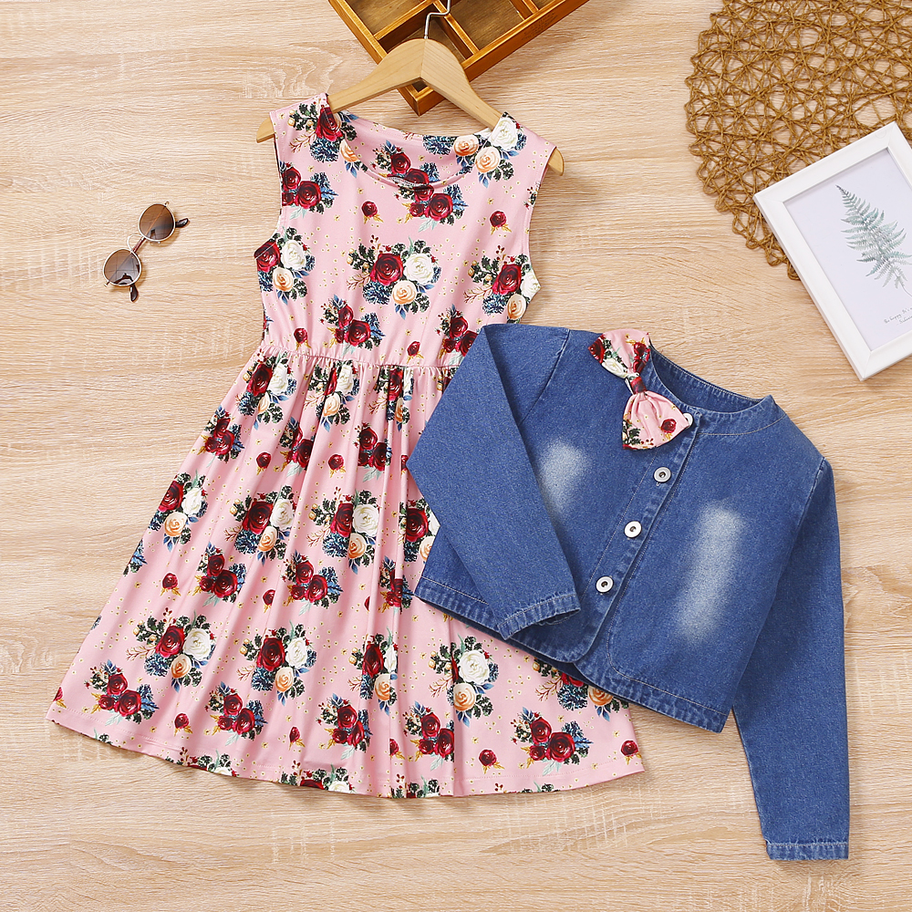 

2-piece Kid Girl Bowknot Button Design Denim Jacket and Floral Print Sleeveless Dress Set