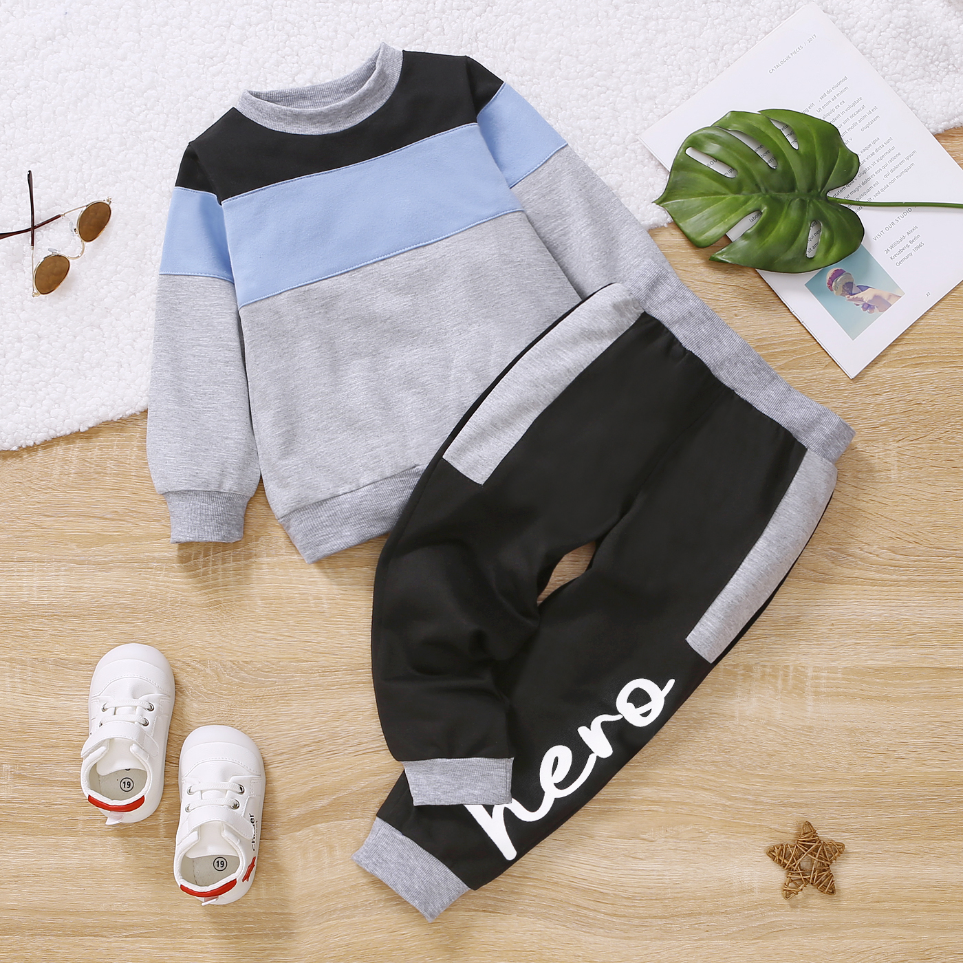 

2-piece Toddler Boy/Girl Colorblock Sweatshirt and Letter Print Pants Set