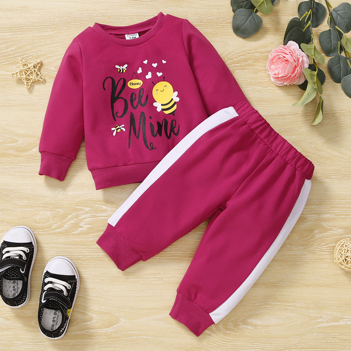 

2pcs Baby Girl Cartoon Bee and Letter Print Hot Pink Long-sleeve Sweatshirt with Sweatpants Set