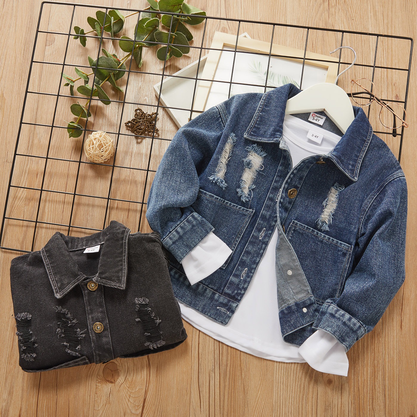 

Toddler Girl/Boy Lapel Collar Button Design Ripped Denim Jacket