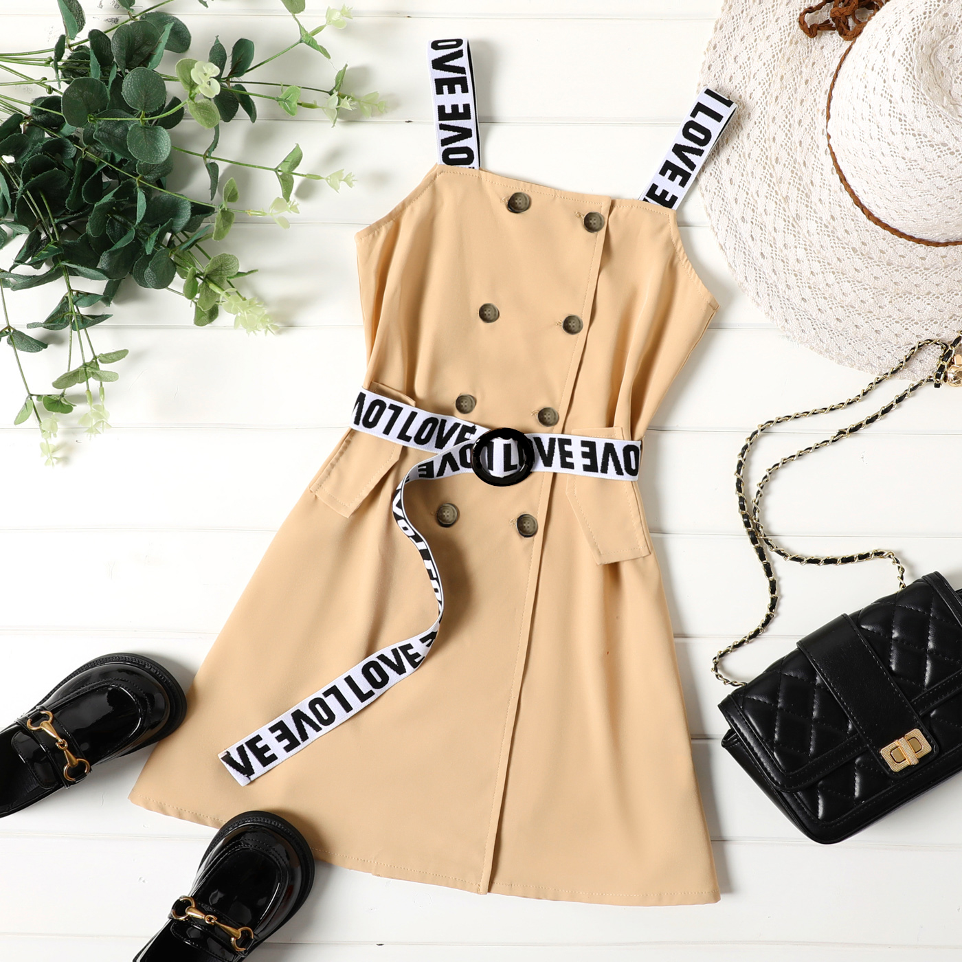 

Kid Girl Letter Print Button Design Belted Strap Dress