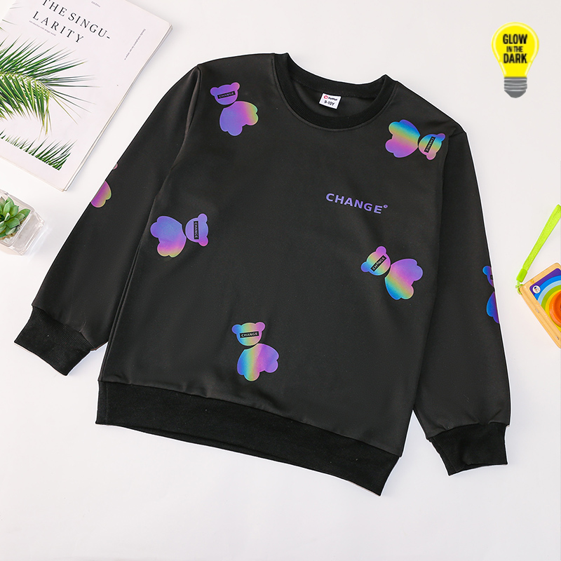 

Kid Boy Letter Animal Print Reflective Laser Pullover Sweatshirt