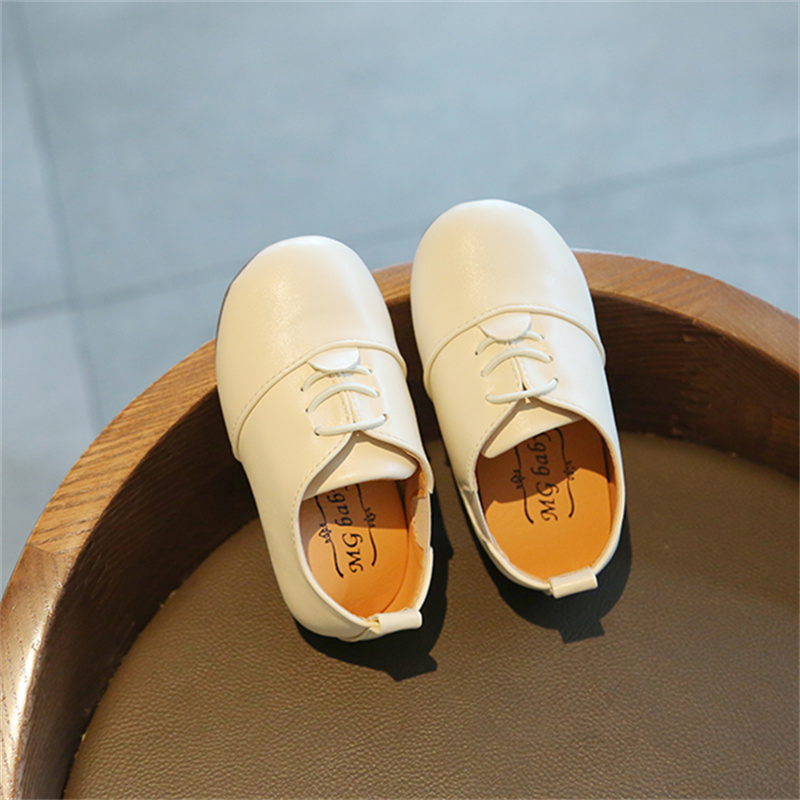 

Toddler / Kid Solid Color Lace-up Decor Slip-on Shoes