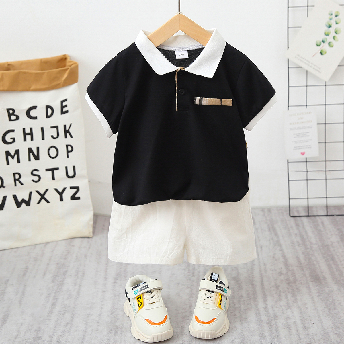 

2pcs Toddler Boy Casual Colorblock Plaid Polo Shirt & White Shorts Set