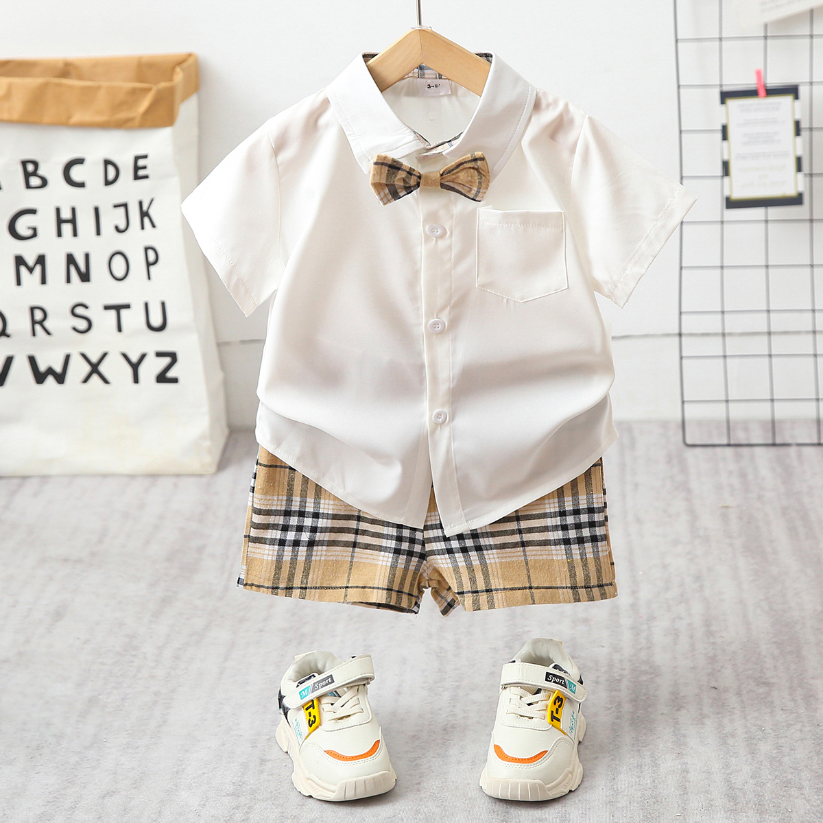 

2pcs Toddler Boy Gentleman Suit White Shirt and Plaid Shorts Set