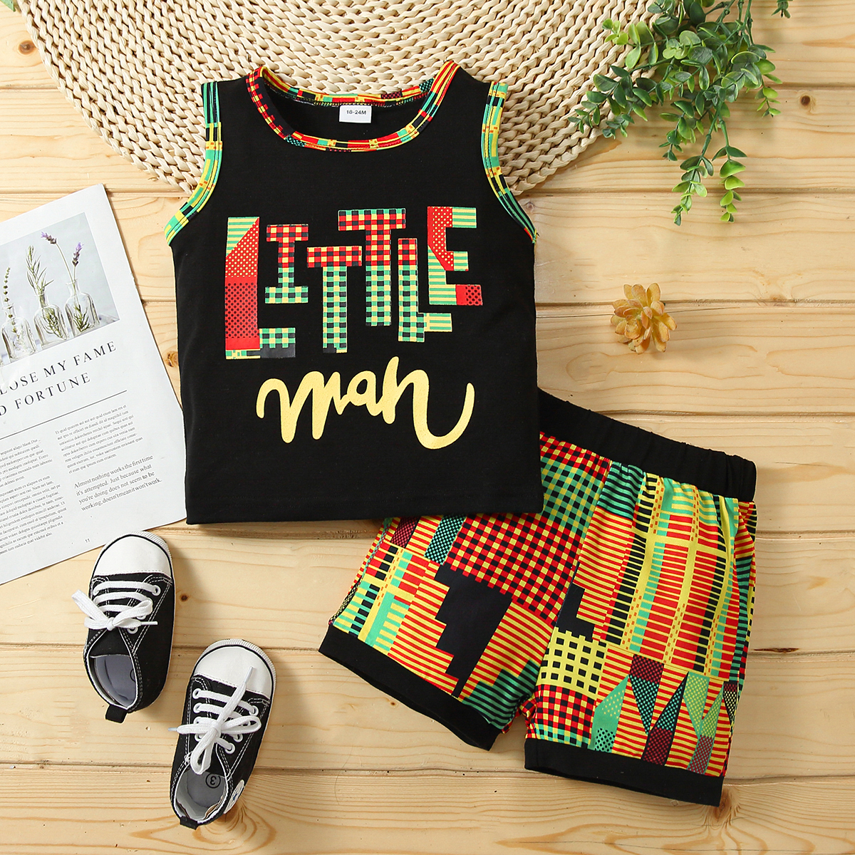 

2pcs Toddler Boy Casual Exotic Pattern Sleeveless Tee and Shorts Set