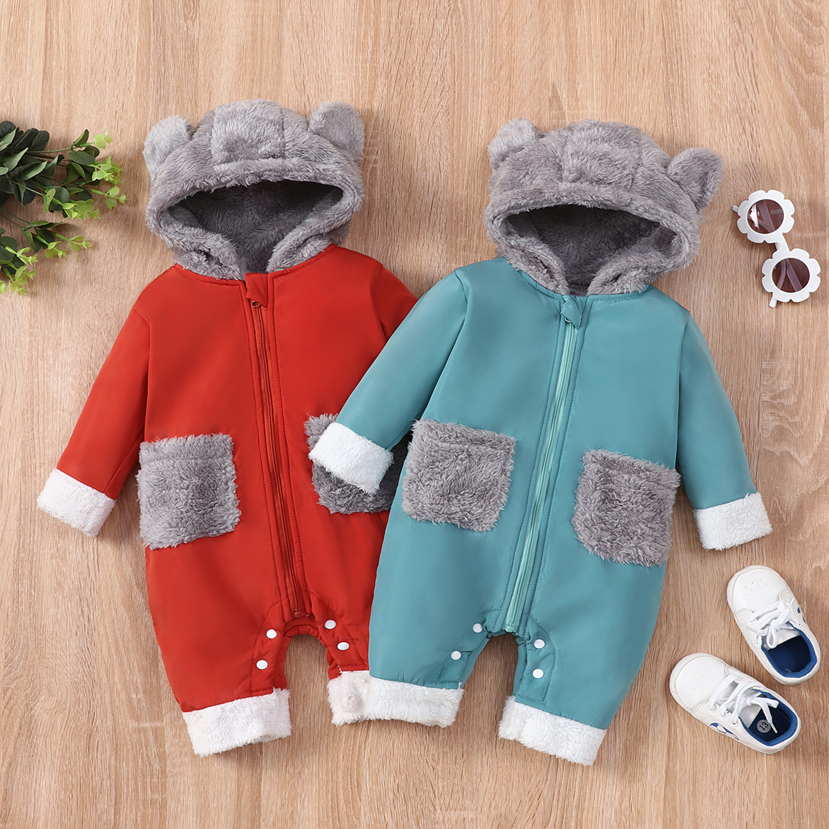 

Baby Boy/Girl Fuzzy Fleece Hooded Thickened Long-sleeve Jumpsuit