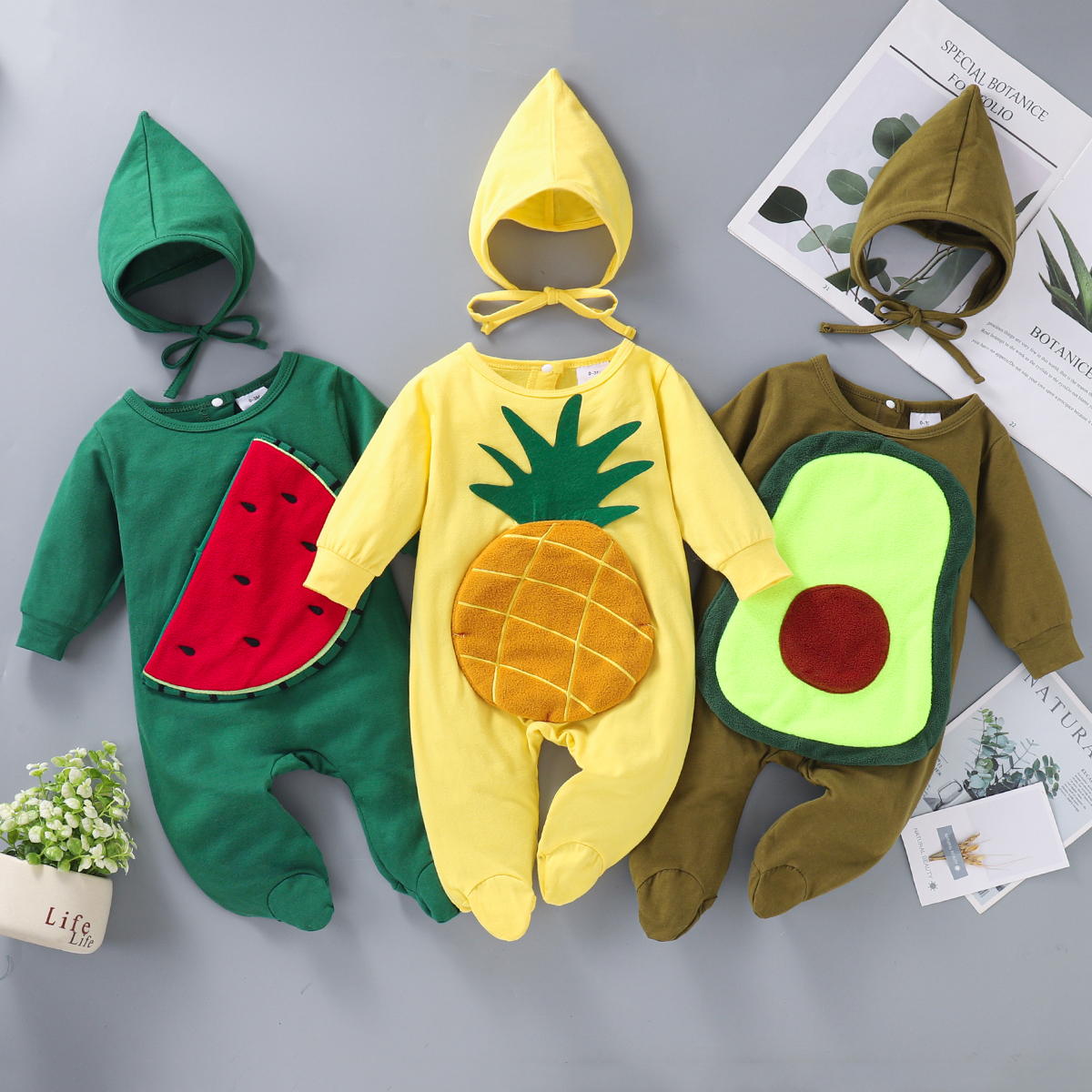 

2pcs Baby Boy/Girl Fruit Pattern Long-sleeve Footed Jumpsuit with Hat Set