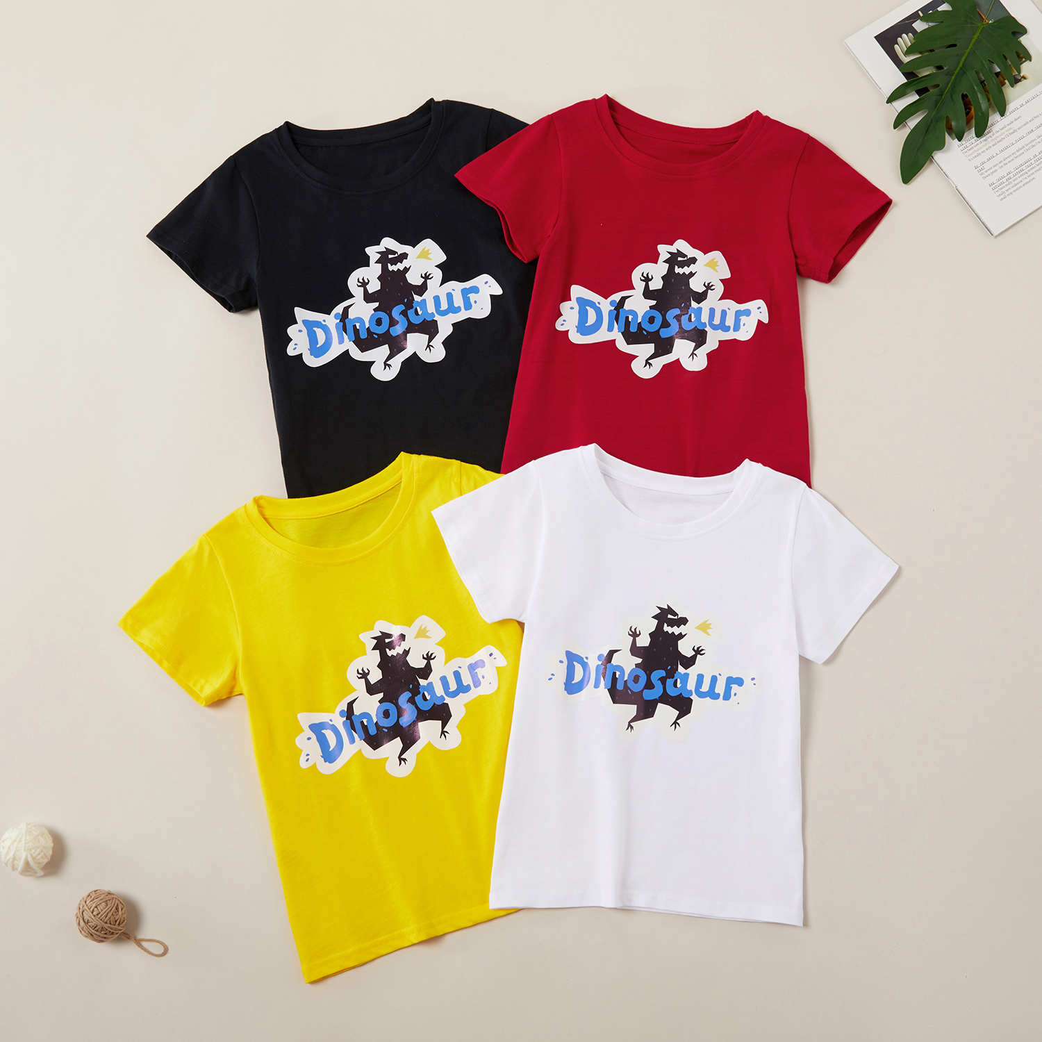 

Fashionable Dinosaur Print Short-sleeve Tee