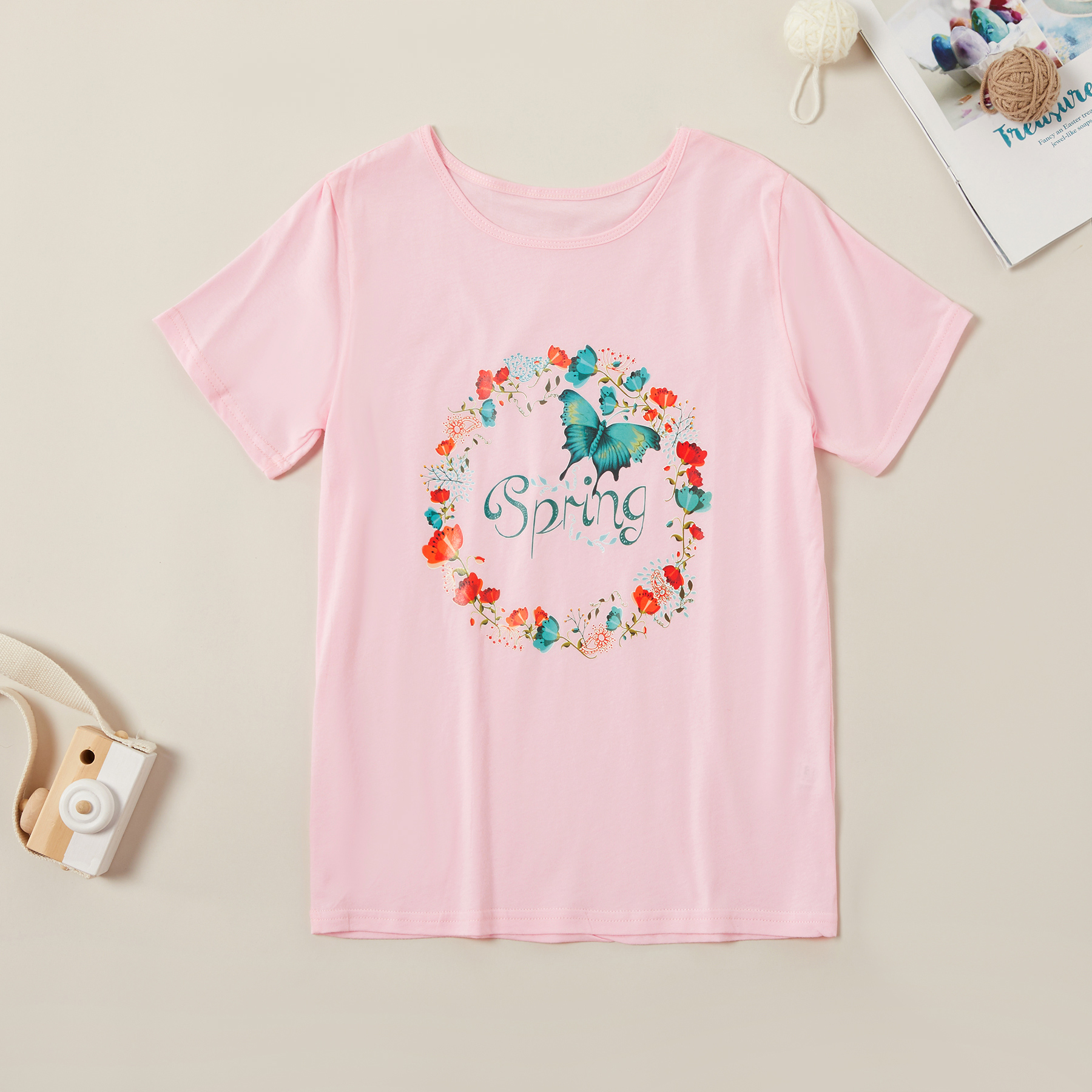 

Casual Butterfly Flower Print Cotton Tee for Girls
